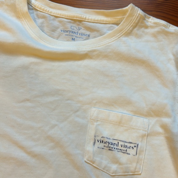Vineyard Vines white tshirt, size medium - Picture 2 of 4